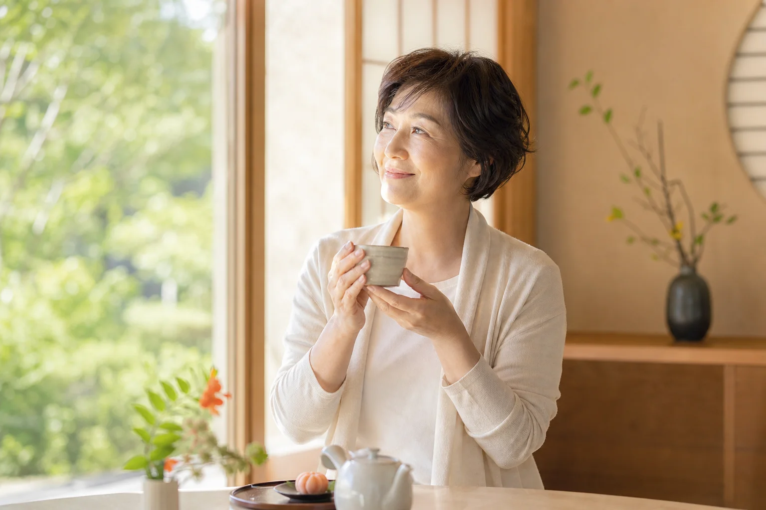 シニアのリゾートバイトは危ない？「やめとけ」と言われる理由と50・60代が失敗しない選び方のイメージ